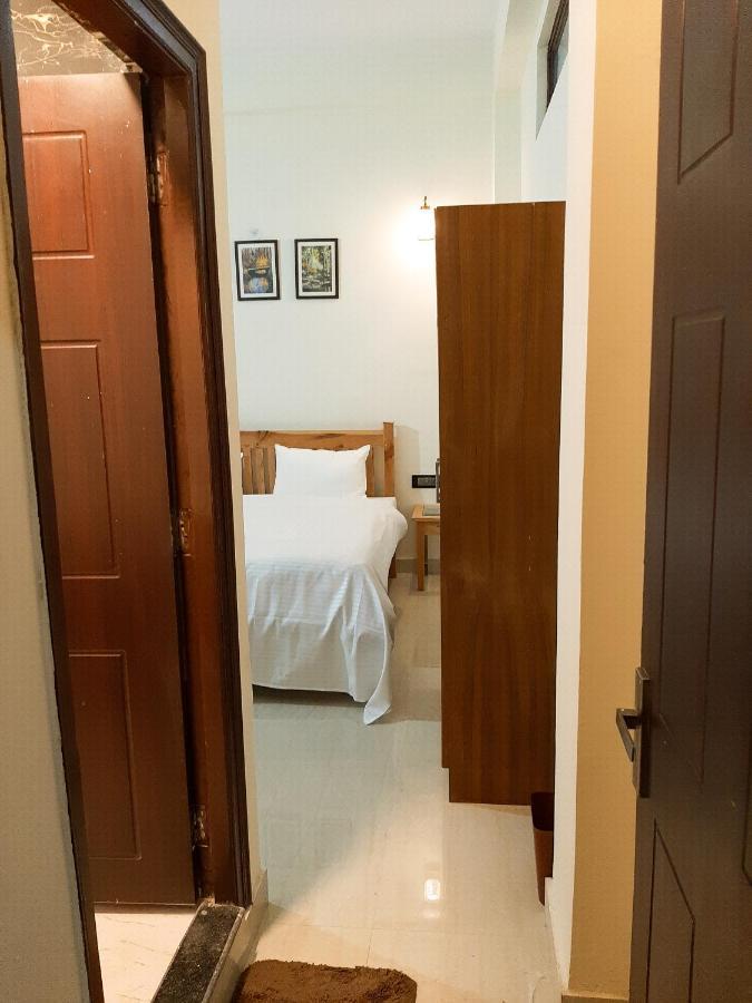 Hotel Oakland Landour 穆索里 外观 照片