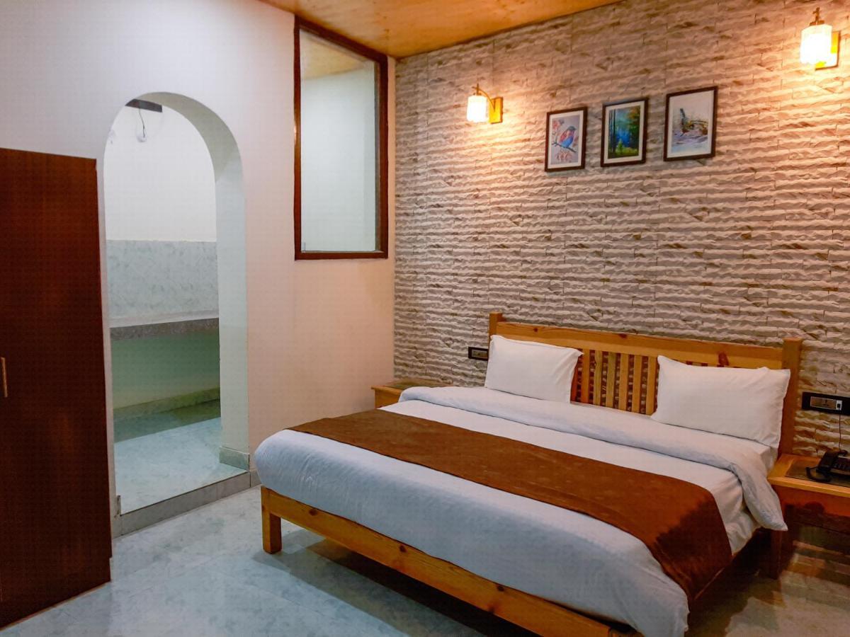 Hotel Oakland Landour 穆索里 外观 照片
