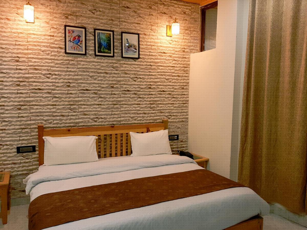 Hotel Oakland Landour 穆索里 外观 照片